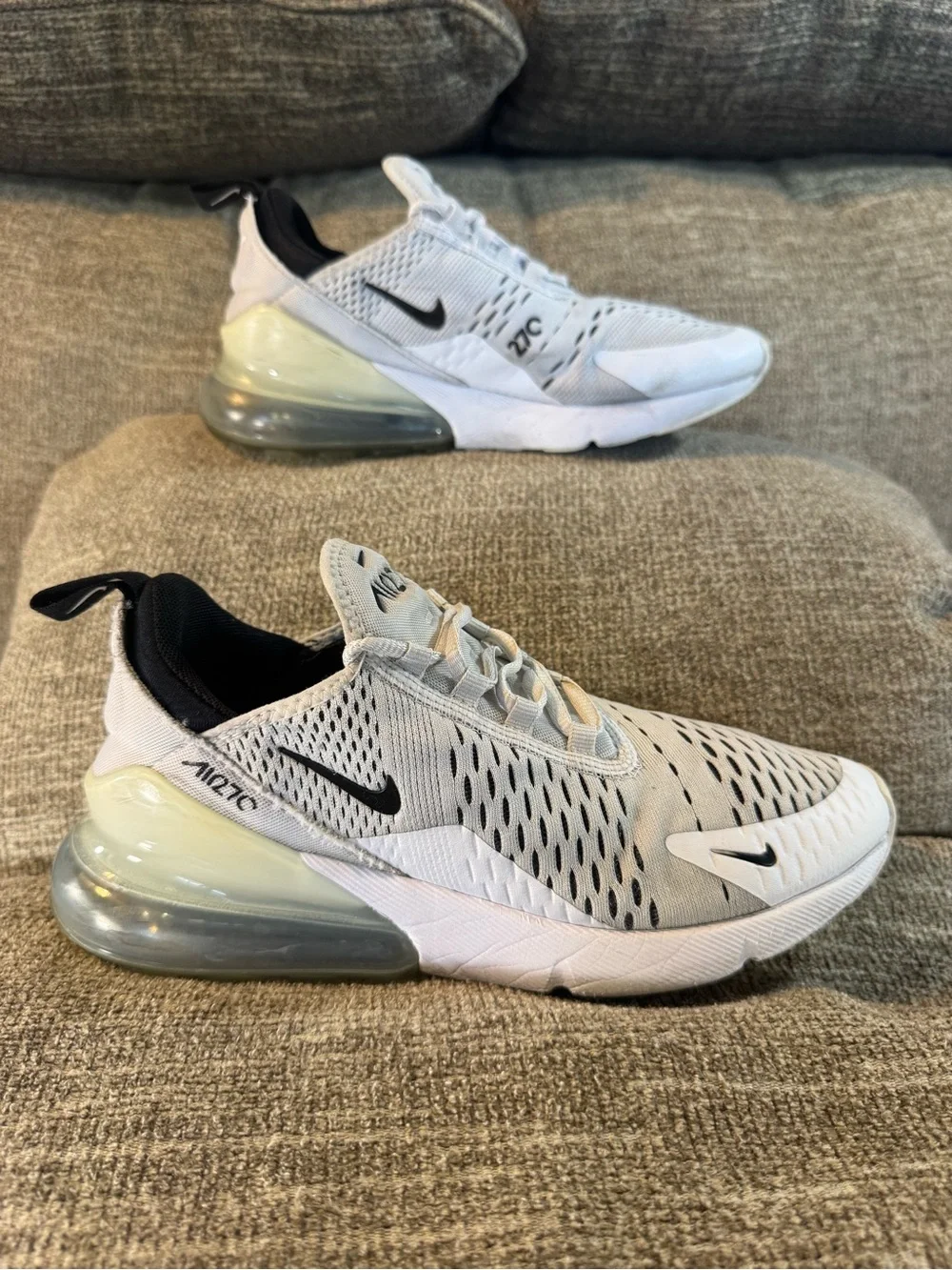 Nike Air Max 270 Women’s White/Black/Grey AH6789-100 Size 7.5